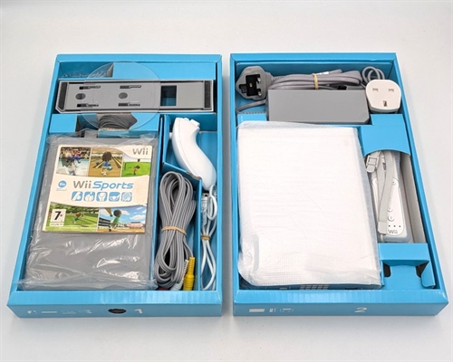 Nintendo Wii - Wii Sports Bundle - Konsol - RVL-001 - Komplet I Kasse - SNR LEH100727944 (B Grade) (Genbrug)