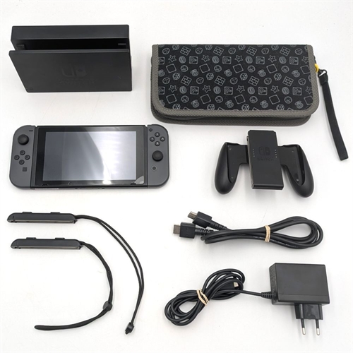 Nintendo Switch - Gray - Konsol - 2017 Model - SNR XAW10016744591 (B Grade) (Genbrug)