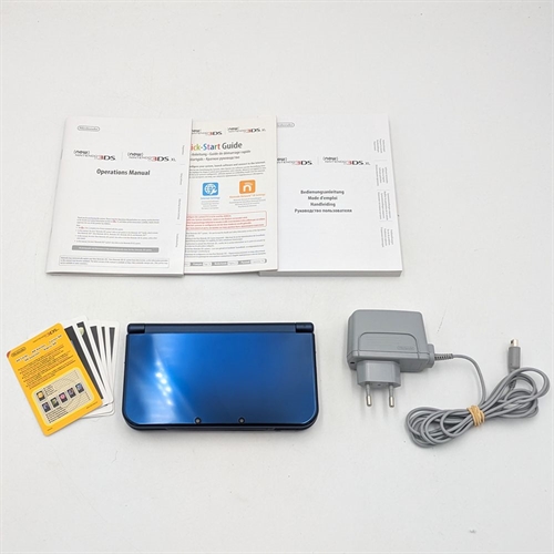 New Nintendo 3DS XL - Metallic Blue - Konsol - Original Kasse - SNR QEH100999709 (B Grade) (Genbrug)